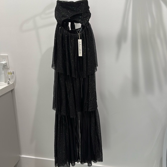 😍NWT For Love & Lemons Black Maxi ruffle strapless gown dress 😍❤️‍🔥New Years Eve - Picture 4 of 11